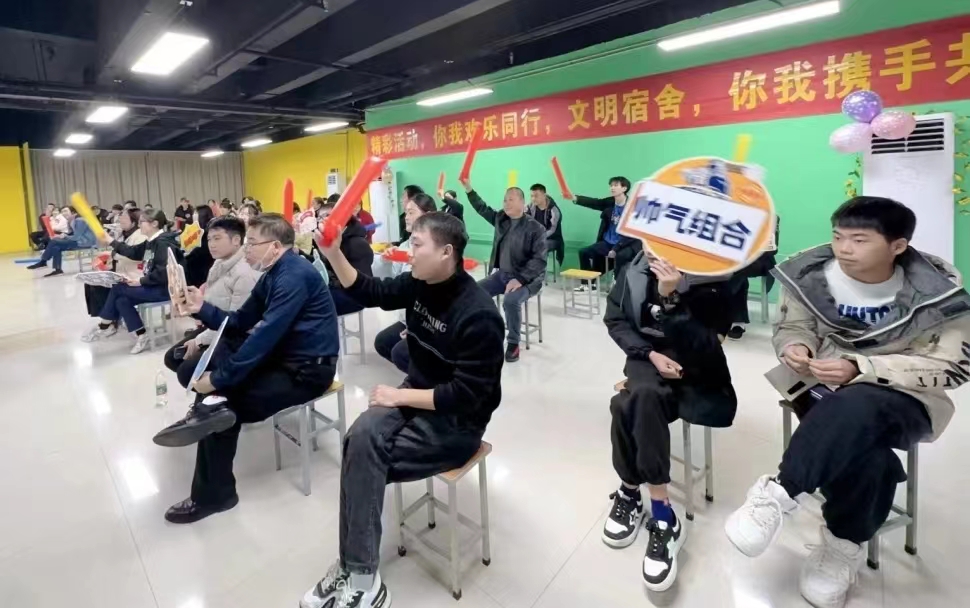 富士康園區工資專項集體合同，簽了