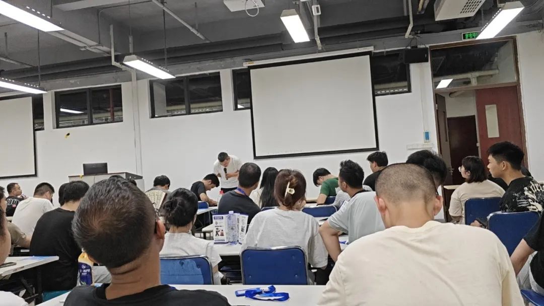 富士康蟬聯胡潤中國外商投資企業百強榜榜首！