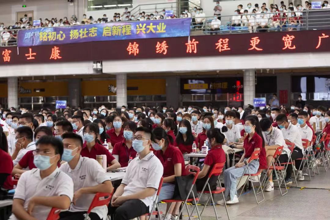 太原富士康園區“學習雷鋒好榜樣”志愿服務活動！